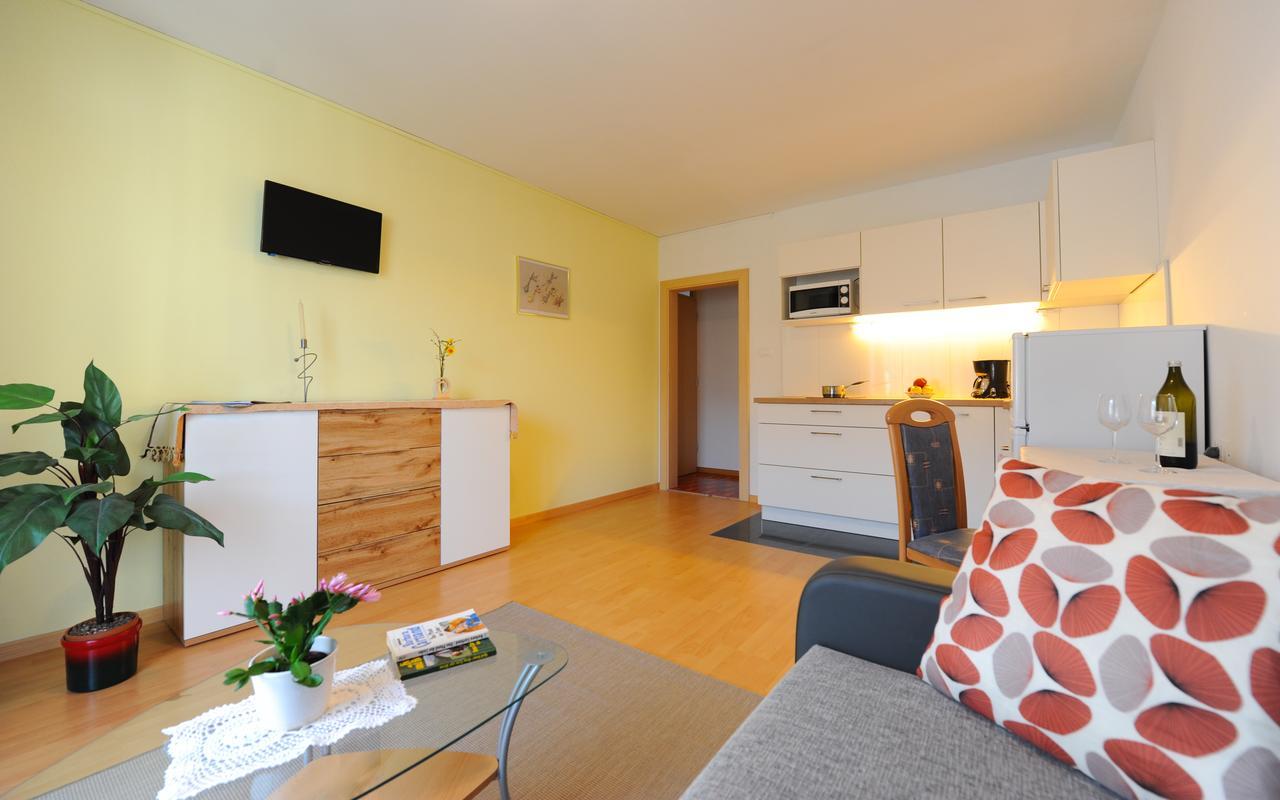 Haus Mairoesl Apartman Silandro Kültér fotó